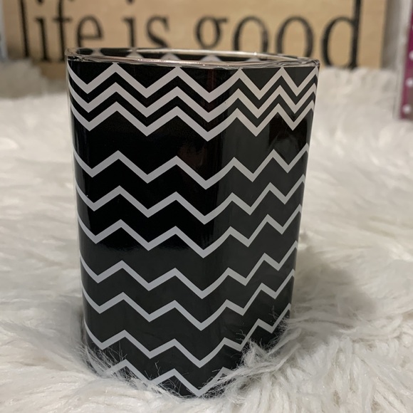 MISSONI x Target scented dot candle jasmine petals sandalwood & musk - Picture 3 of 3